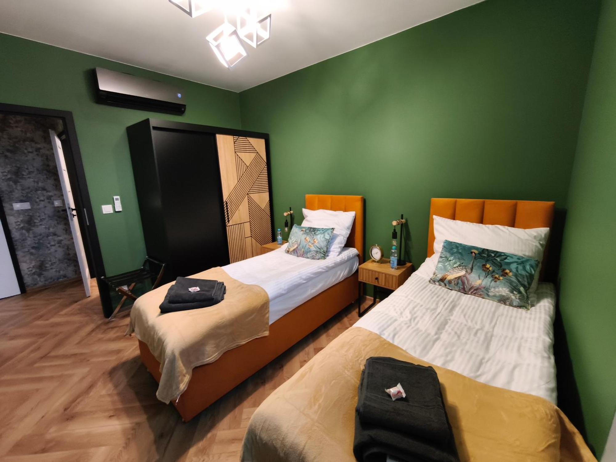 Luksusowy Apartament, Duzy Parking, Zameldowanie 24H, Fv, Ekspres, Xbox, Klimatyzacja, Dwie Sypialnie, Kuchnia I Salon, Samo Centrum Miasta, Starogard Gdański Zewnętrze zdjęcie